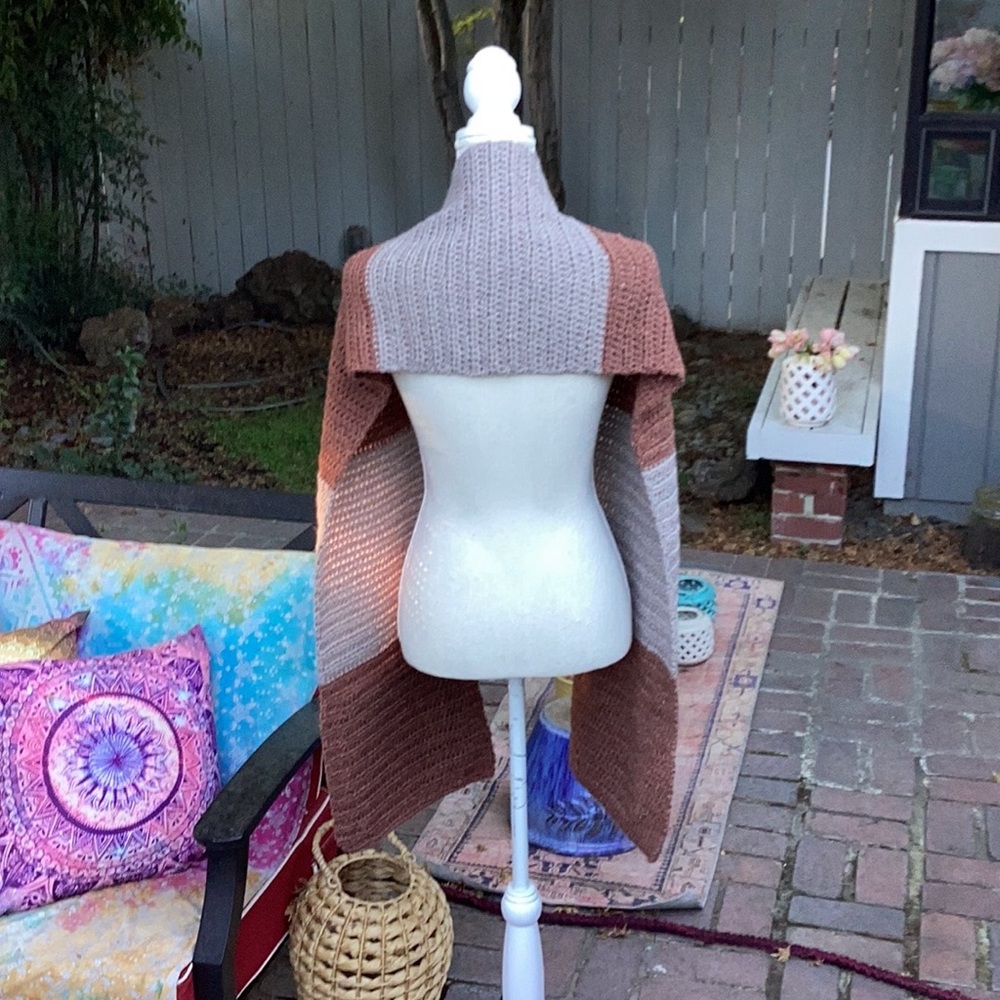 2-PC Cap & Scarf ✋HANDCRAFTED❤️Crocheted 🧶 - Picture 4 of 11
